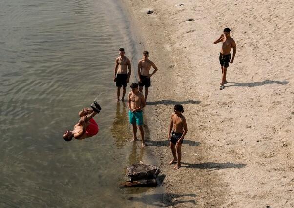 西葡受熱浪侵襲　逾300人熱死